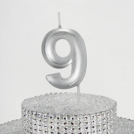 9 Dokuz Rakamlı Gümüş Gri Mum 6.5 Cm