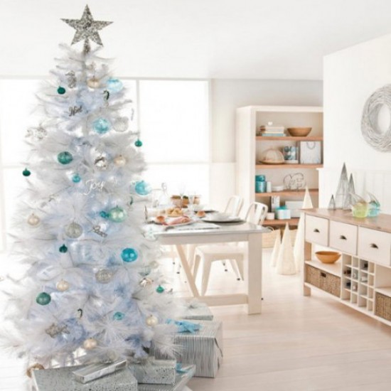 İğne Yapraklı Beyaz Yılbaşı Çam Ağacı 180 Cm İğne Yapraklı Beyaz Yılbaşı Çam Ağacı 180 Cm