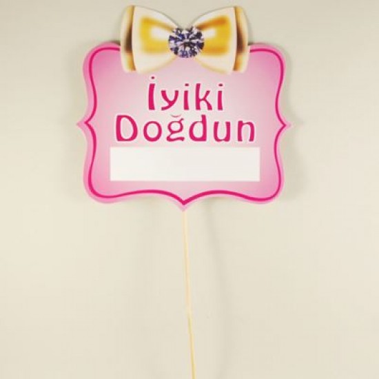 İyiki Doğdun Pembe İsim Yazılan Konuşma Balonu