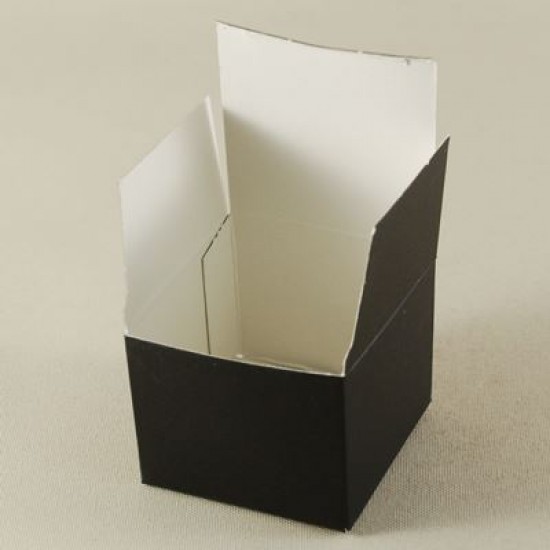 Siyah Kendinden Kapaklı Karton Kutu