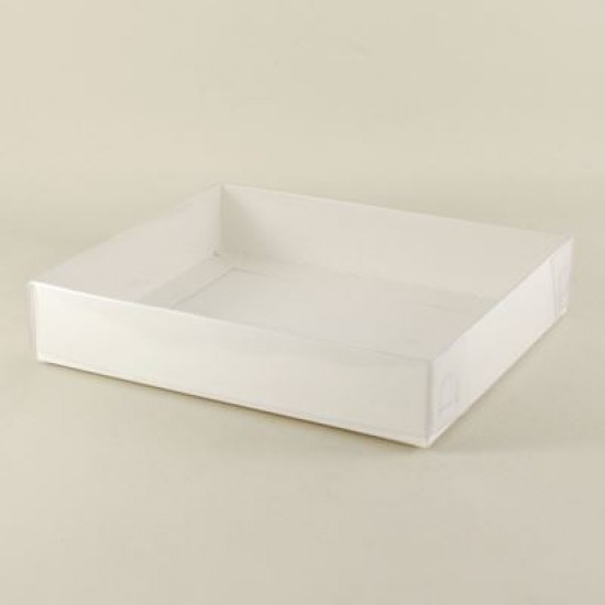 Beyaz Renk Asetat Kapaklı Kutu 15x13x3 Cm