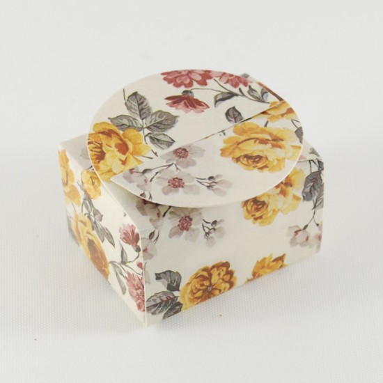 Çiçek Desenli Karton Lokum Kutusu 4x3x2.5 Cm
