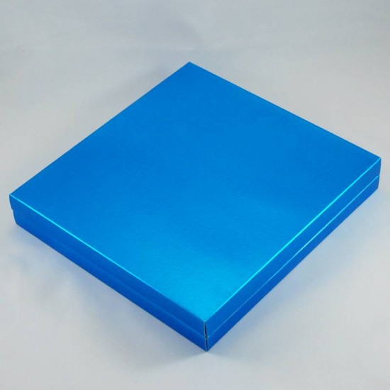 16 Bölmeli Madlen Çikolata Kutusu Mavi Renkli