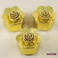 Üzeri Simli Çiçekli Altıgen Figürlü Altın Renk Kına Paketi 50 Adet