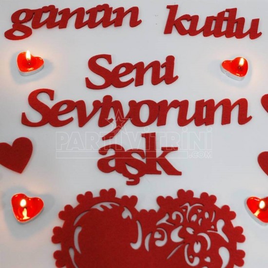 Doğum Günün Kutlu Olsun Kalpli Masa Seti