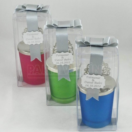 Hediyelik İsimli Mum Cam Bardaklı Ve Şeffaf Süslenmiş Kutulu