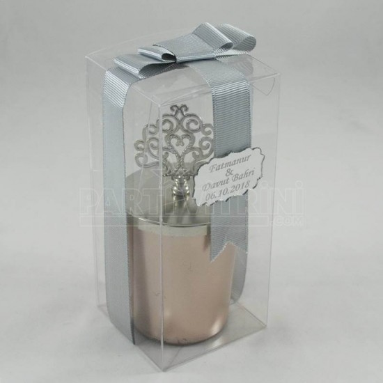 Hediyelik İsimli Mum Cam Bardaklı Ve Şeffaf Süslenmiş Kutulu