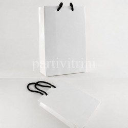 Beyaz Renk Karton Çanta 17X11X5 Cm 10 Adet Beyaz Renk Karton Çanta 17X11X5 Cm 10 Adet