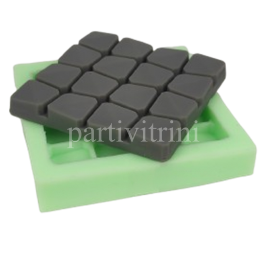 Dubai Çikolatası Kalıbı 16 Lı 8.5x8.5x1 Cm