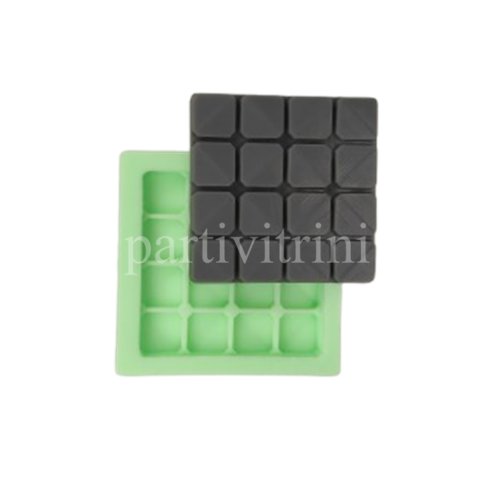 Dubai Çikolatası Kalıbı 16 Lı 8.5x8.5x1 Cm