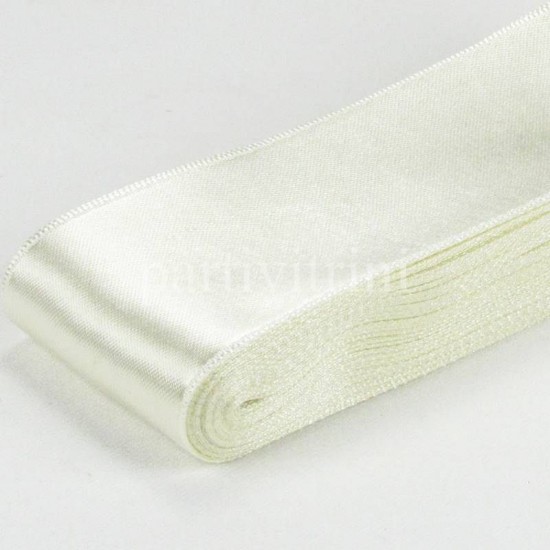 Krem Renk Saten Kurdela 5 Cm. X 10 Metre
