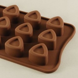 Üçgen Şeklinde Çikolata Kalıbı - Sabun Kalıbı