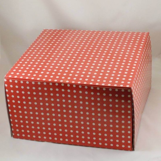 Kırmızı Puantiyeli Pasta Kutusu 35x35x14.5 Cm