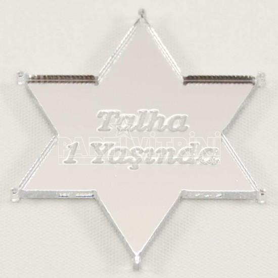 Şerif Yıldızı Şeklinde İsim Yazılan Pleksi Ayna