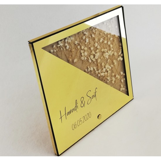 Kuru Çiçekli Masaüstü Pleksi Ayna İsimlik