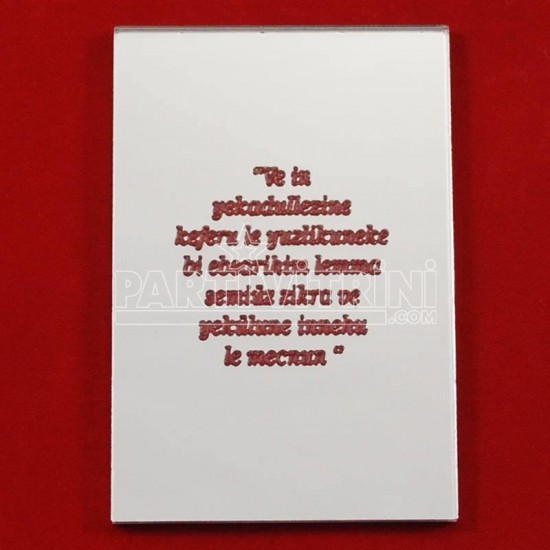 Dikdörtgen Şeklinde İsim Yazılan Pleksi Ayna