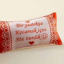 Bir Yastıkta Kocamak İçin Söz Verdik Minik Kumaş Yastık 10x4x3 Cm