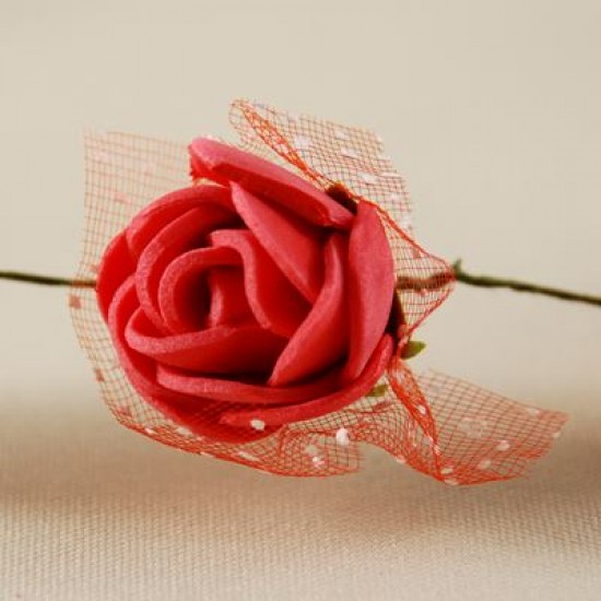 Kırmızı Tüllü Ve Çiçekli Gelin Taçı