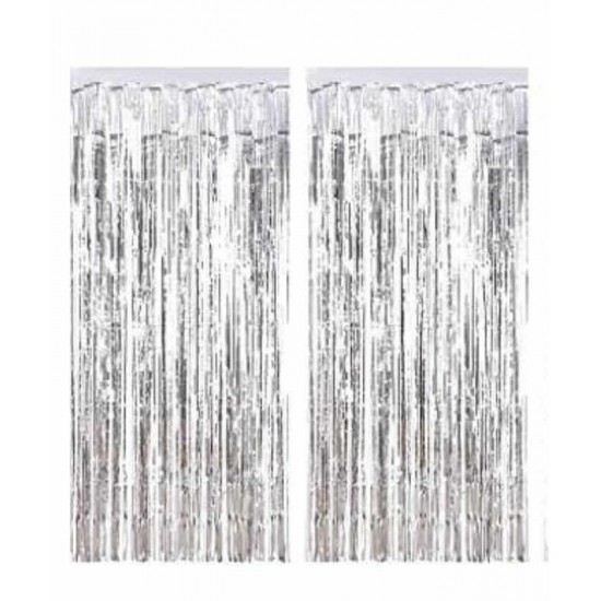 Metalize Parti Fon Süslemesi Gümüş Renk 50x230 Cm 2 Adet Metalize Parti Fon Süslemesi Gümüş Renk 50x230 Cm 2 Adet